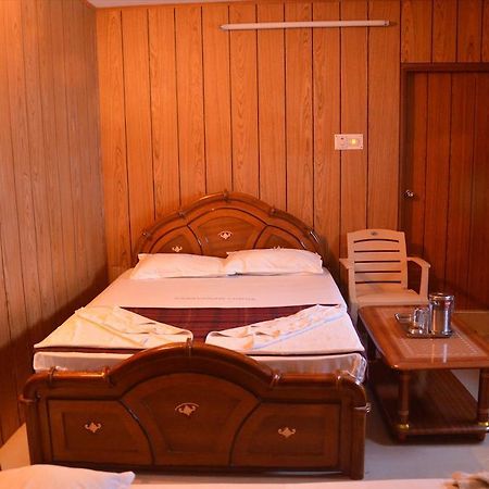Saravanan Lodge เชนไน ห้อง รูปภาพ